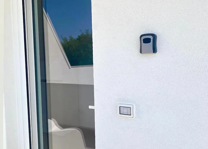 Crisalide A Mare Барі